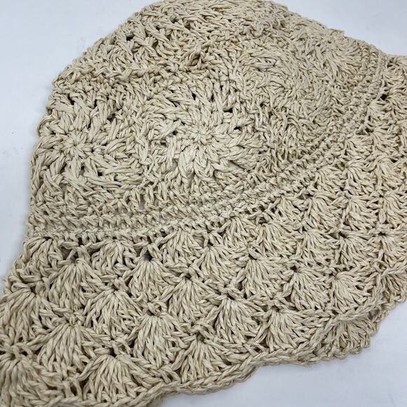 Urban Outfitters UO Natural Crochet Woven Floral Scalloped Bucket Hat OS New NWT - Picture 7 of 11